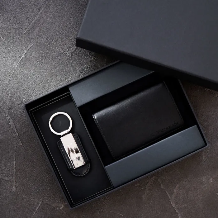 メタルプレートキーホルダー＆本革名刺入れセット