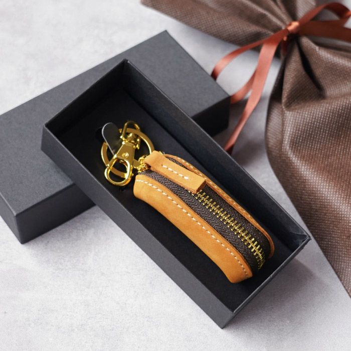 印鑑も入る本革コインケース